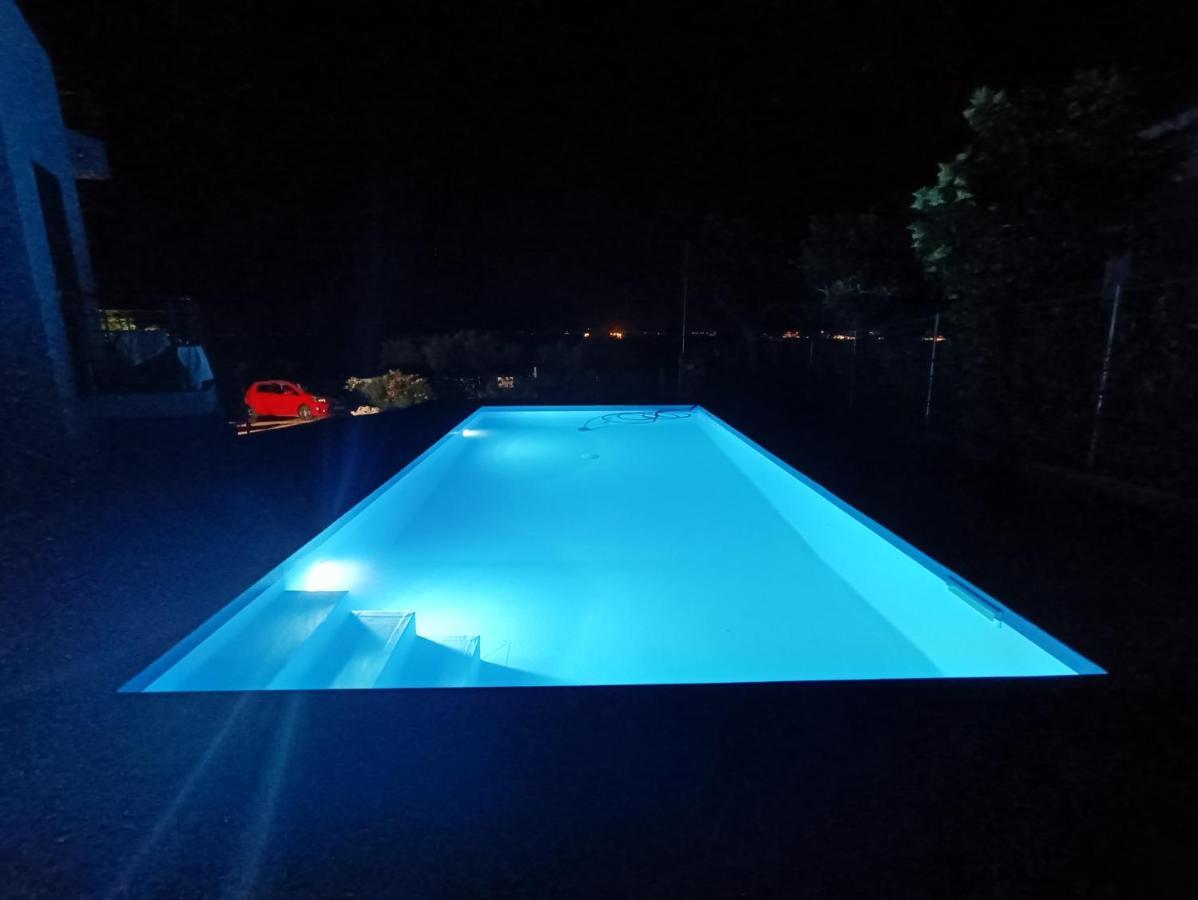 Evilenia Luxury Apartments Kalamata Eksteriør billede