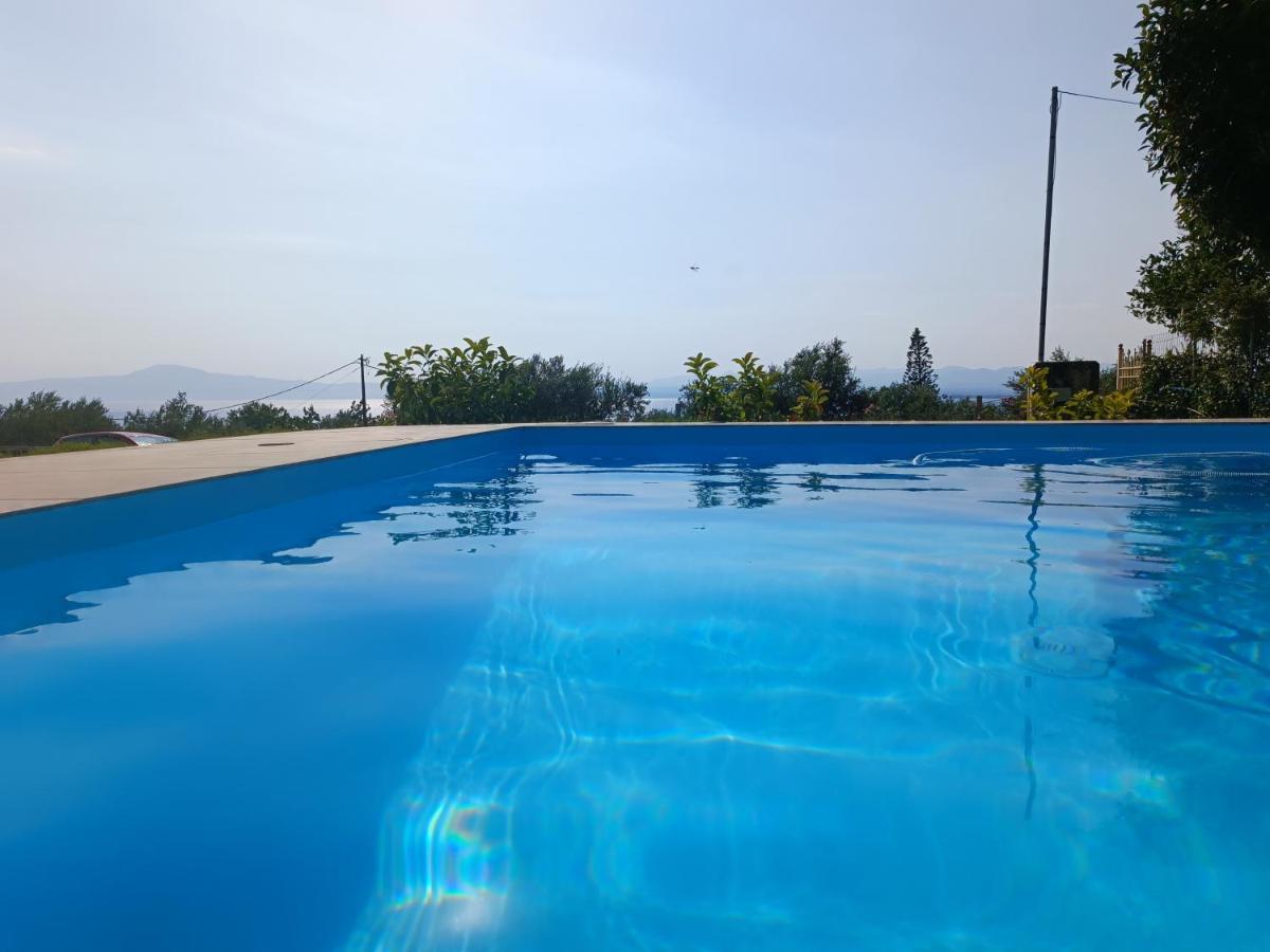 Evilenia Luxury Apartments Kalamata Eksteriør billede