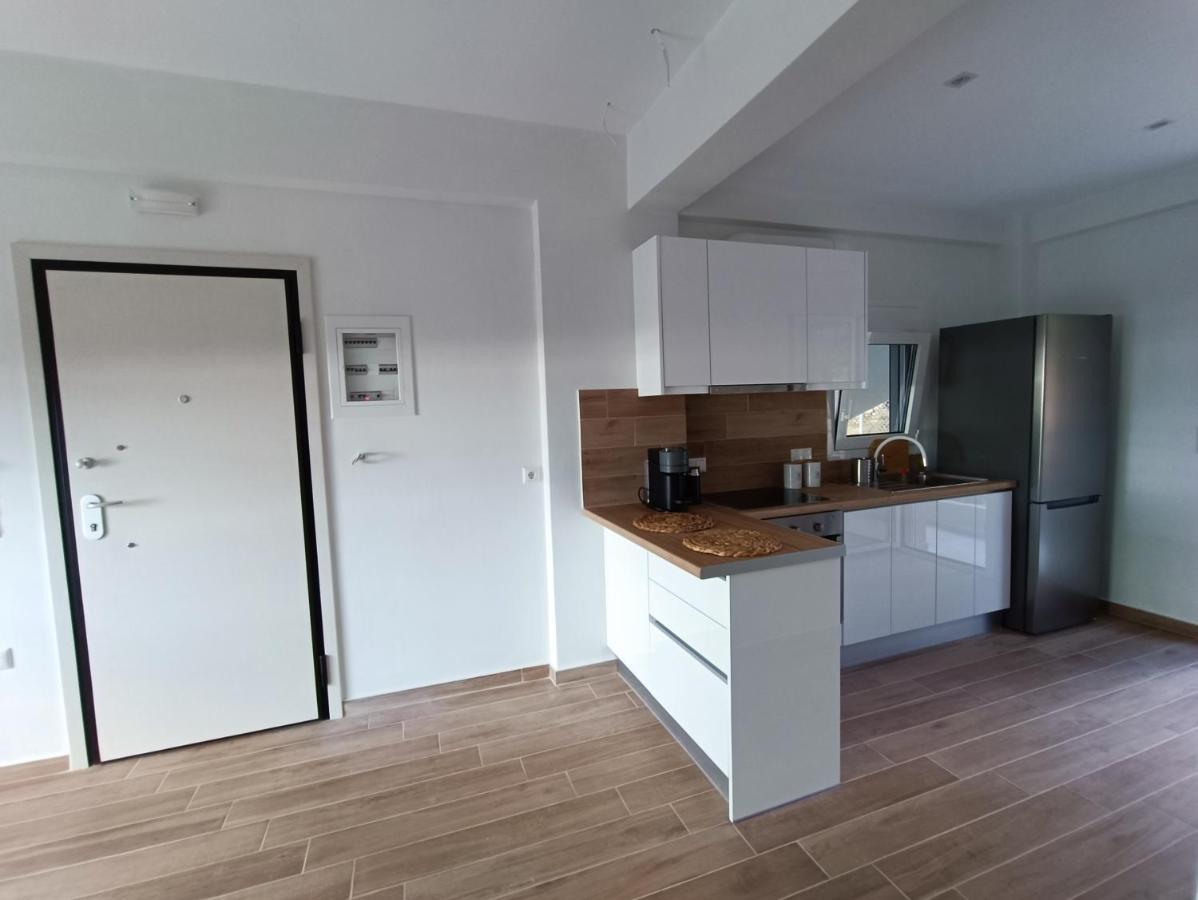 Evilenia Luxury Apartments Kalamata Eksteriør billede
