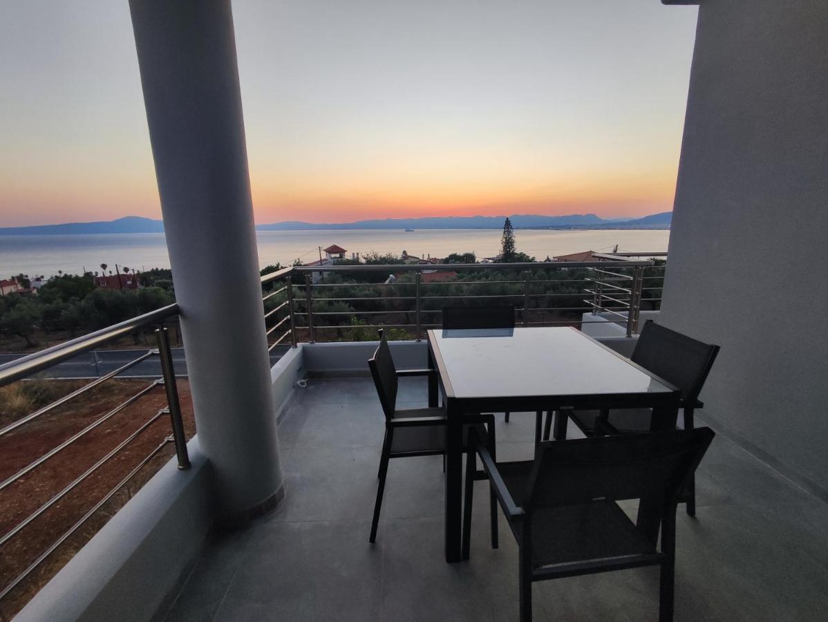 Evilenia Luxury Apartments Kalamata Eksteriør billede