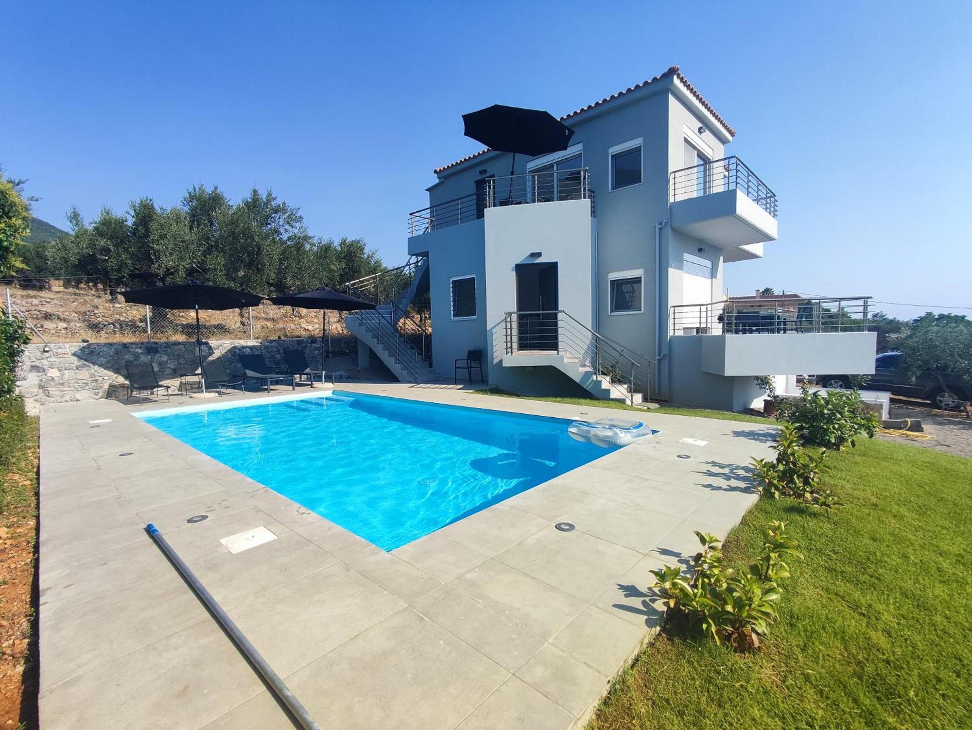Evilenia Luxury Apartments Kalamata Værelse billede
